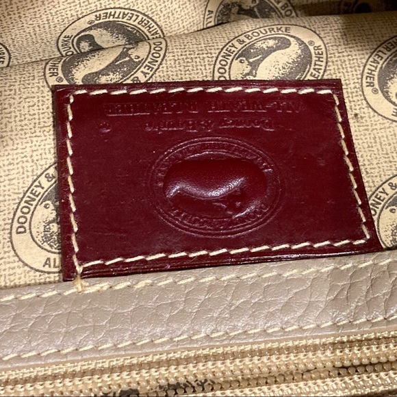 DOONEY & BOURKE All-Weather Leather Tan and Maroon Medium Sized Satchel - Picture 11 of 11